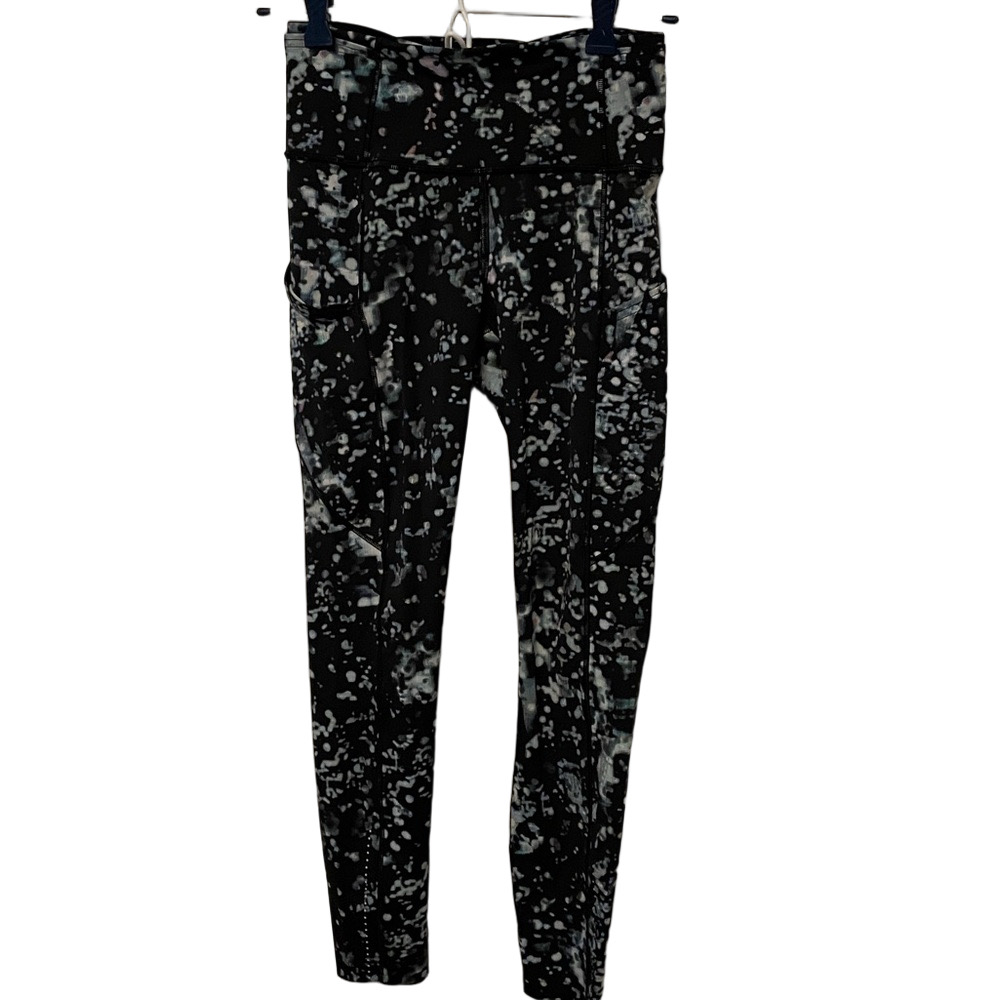 Women’s Lululemon Fast &Free Black/Blue Multi Print Crop Leggings Size 4